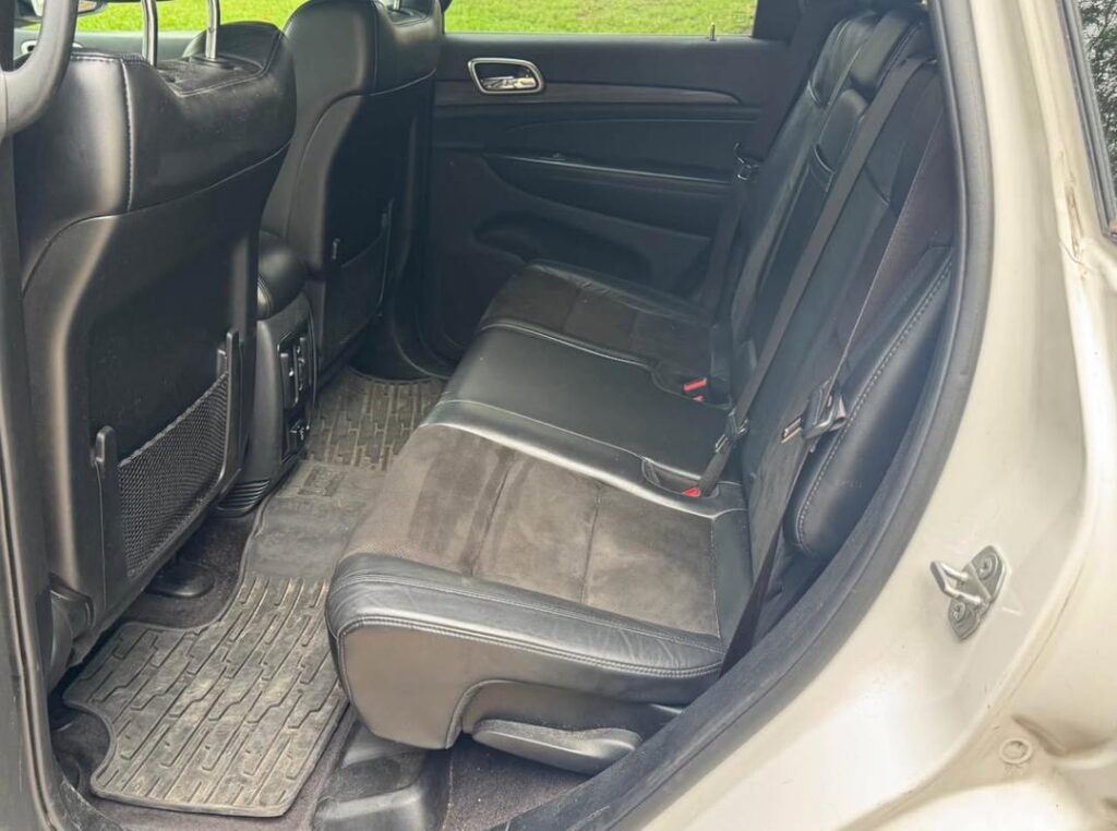 052ead3c-e60a-40ba-acff-595a10d6d565