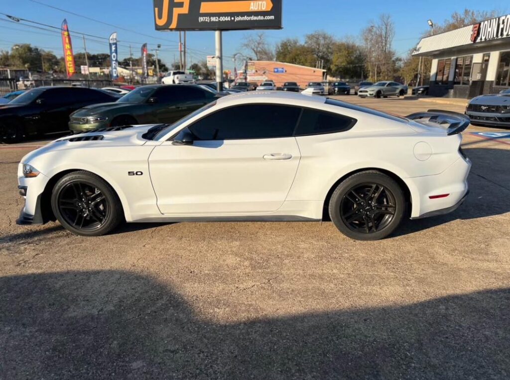 702ec9a3-f24d-4511-b853-b884a27d2e50