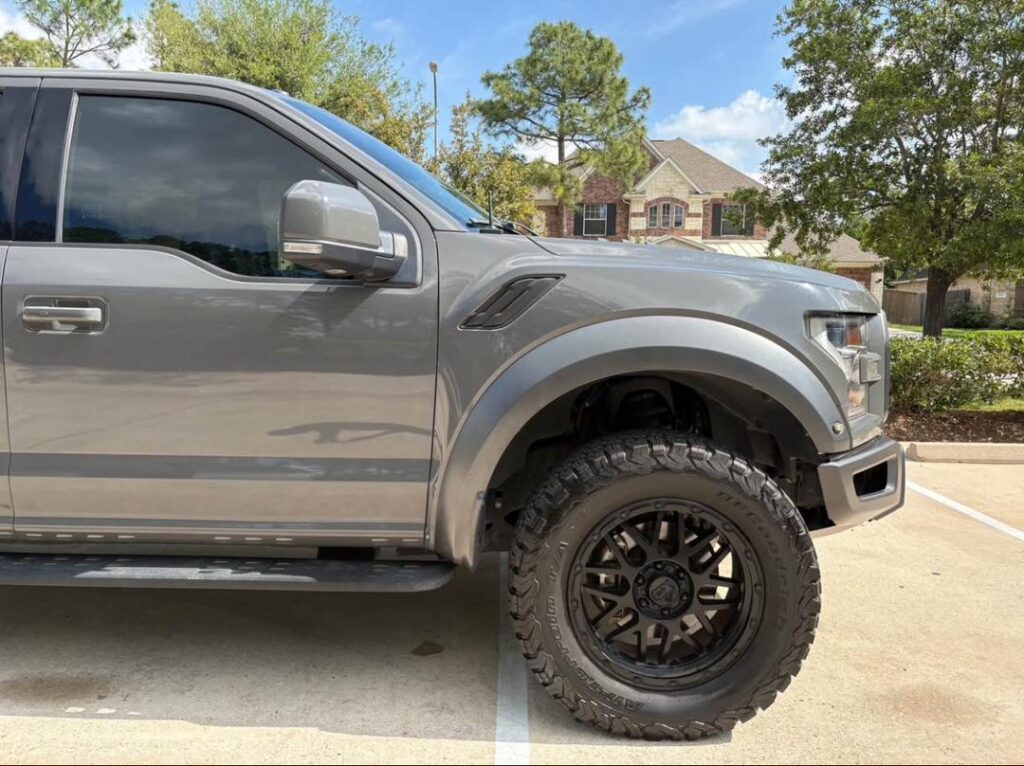 94a0a828-7be1-41c5-a15e-678a57e105ed