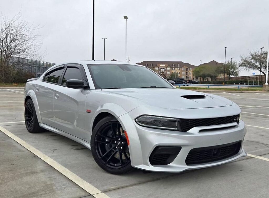 979b3175-588e-463d-941d-6bc4559bd840