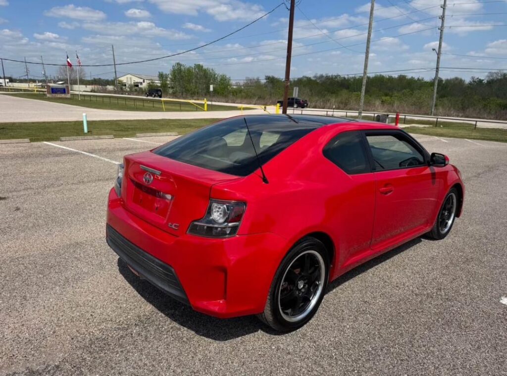 c09fdacf-a135-4990-a89c-da64aaf9806e