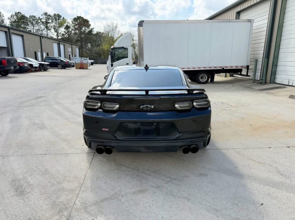 e5338b1f-14a3-408e-bb89-db24318d4c5e