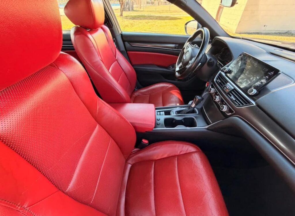 ec035d55-d25c-4749-b0cc-dd2b9c69bd14